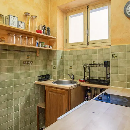 Apartment Sejour Serein Au Coeur De La Vieille - Menton