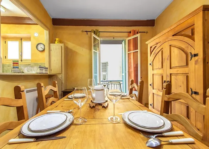 Apartment Sejour Serein Au Coeur De La Vieille - Menton