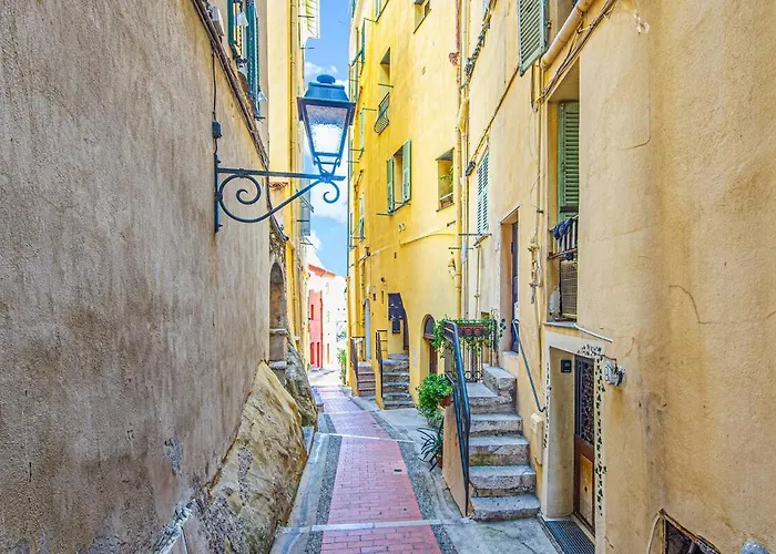 Sejour Serein Au Coeur De La Vieille - *